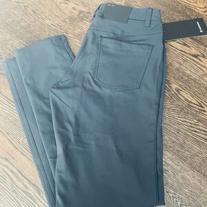 NWT Lululemon ABC men’s slim pant Charcoal size 28x32